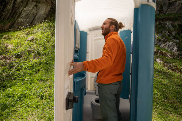Best Portable toilet rental cost  in Manitou Springs, CO